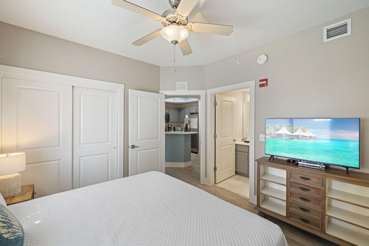 Calypso 3- 501 Apartment *